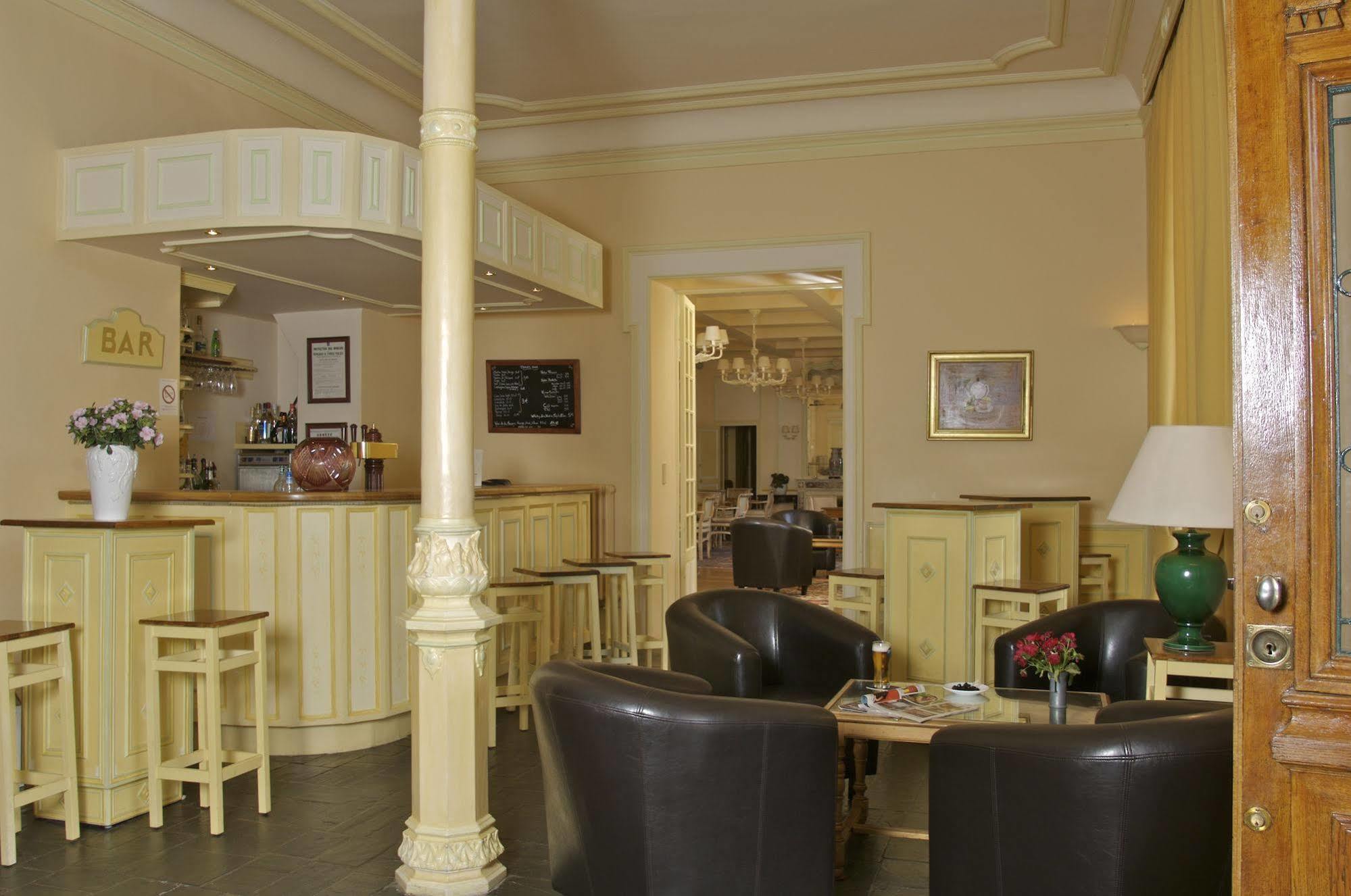 Grand Hotel Des Bains Vals-les-Bains Zewnętrze zdjęcie